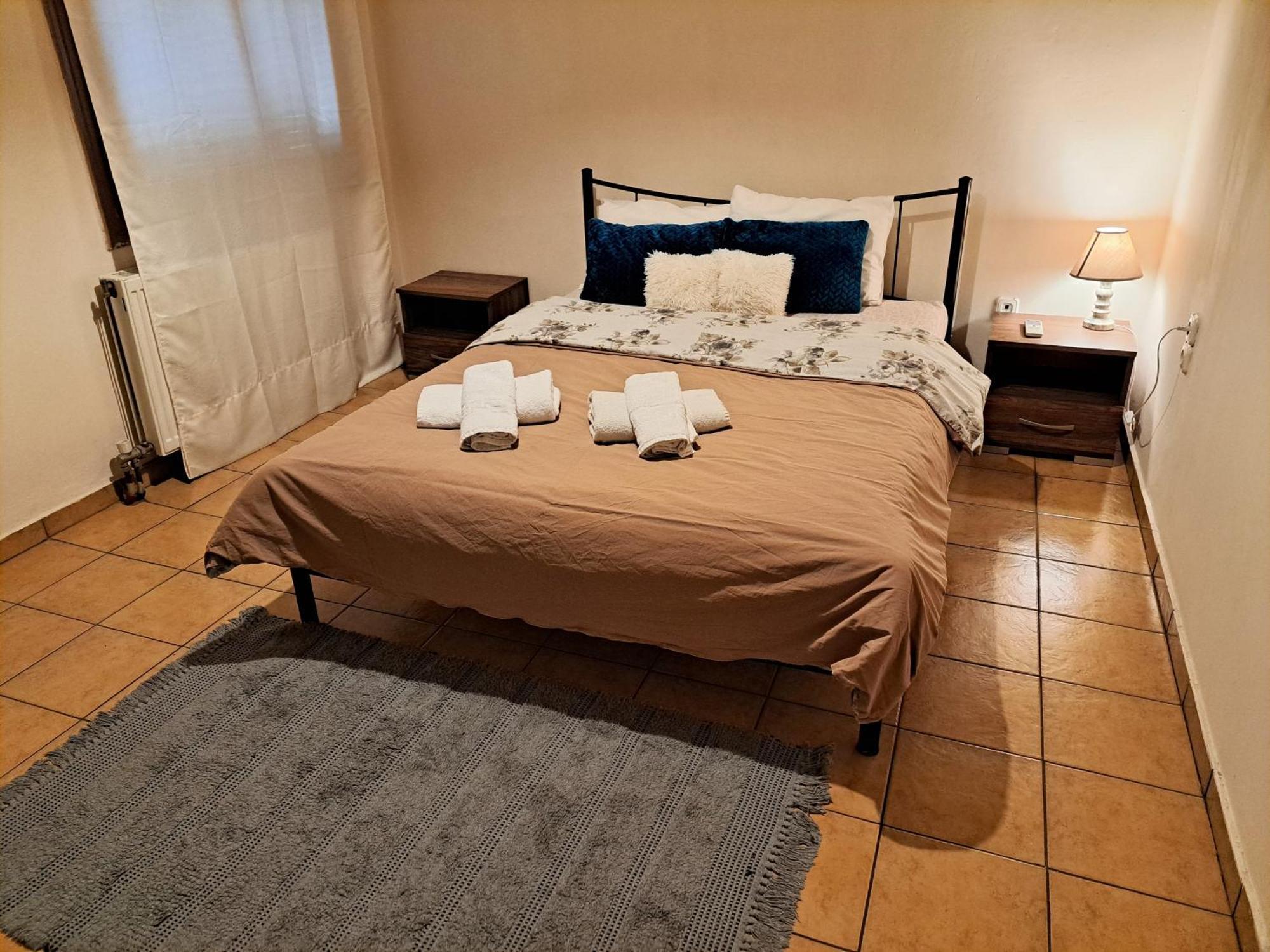 Ferienwohnung House With Yard Subway 5Min Walk Athen Exterior foto