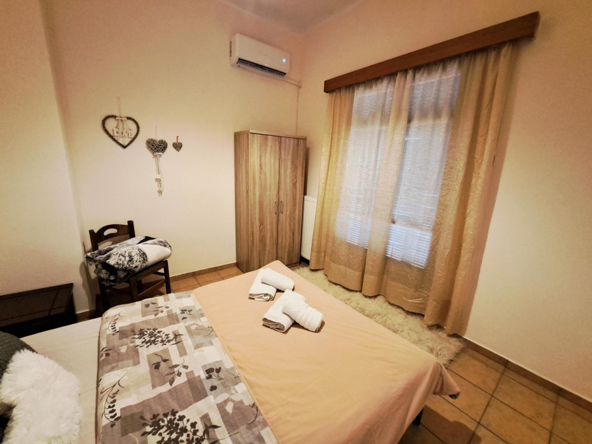 Ferienwohnung House With Yard Subway 5Min Walk Athen Exterior foto